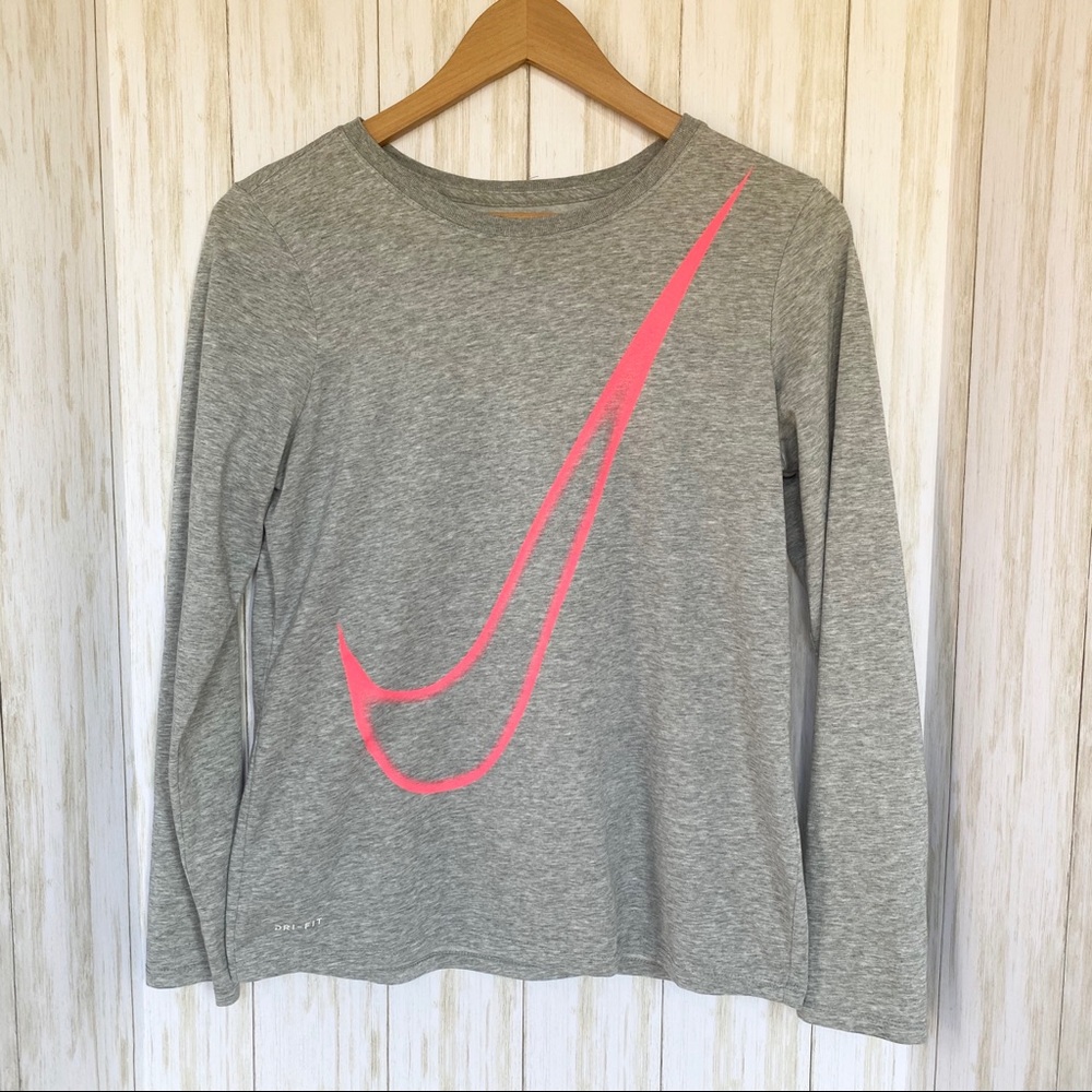 Girls Nike Long Sleeve T Shirt!